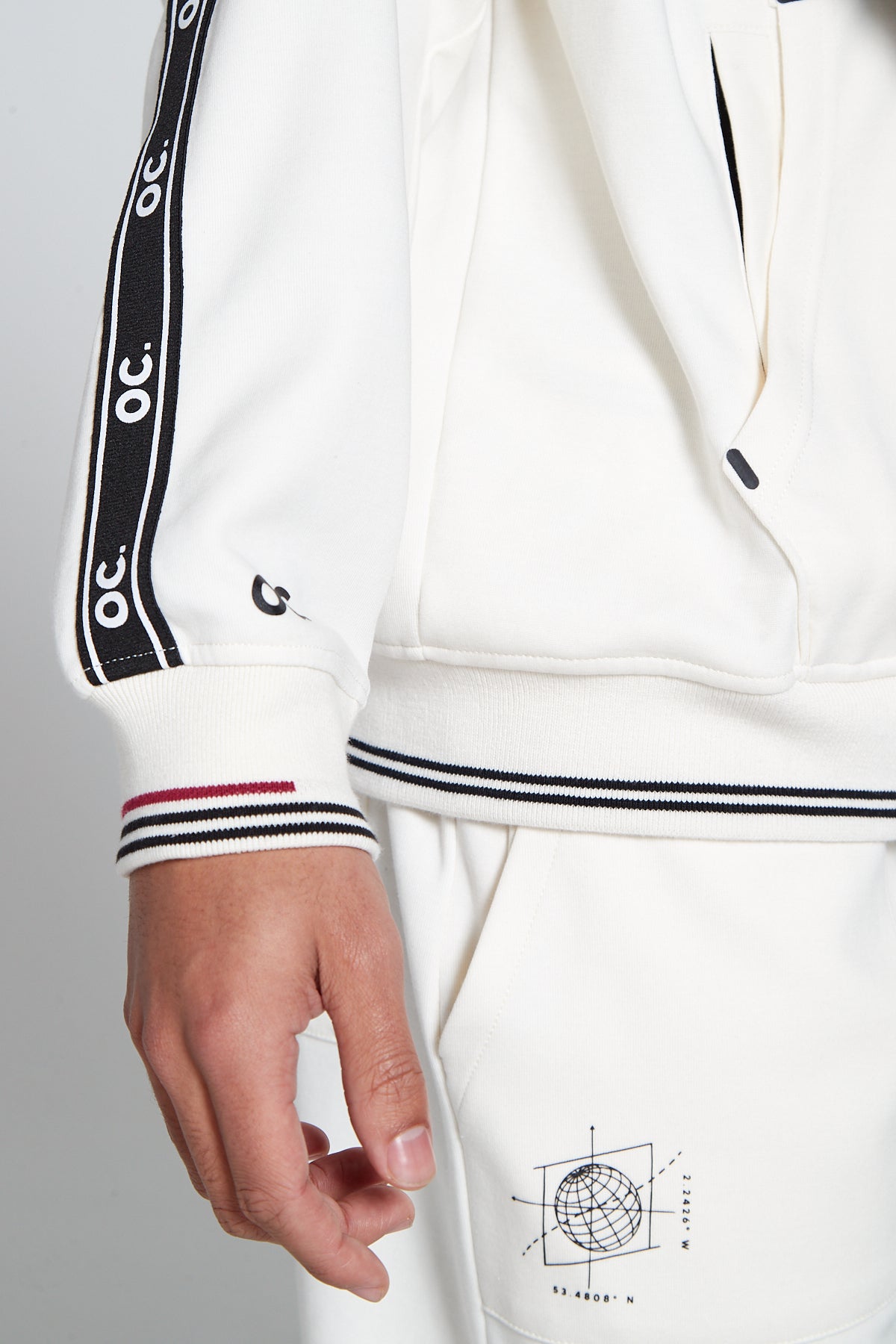 Track 2.0 Classic Hoodie - Off White