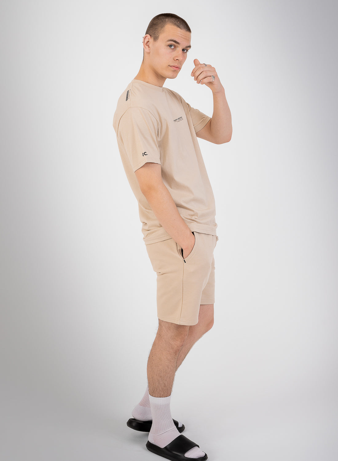 Globe T-Shirt - Sand Stone