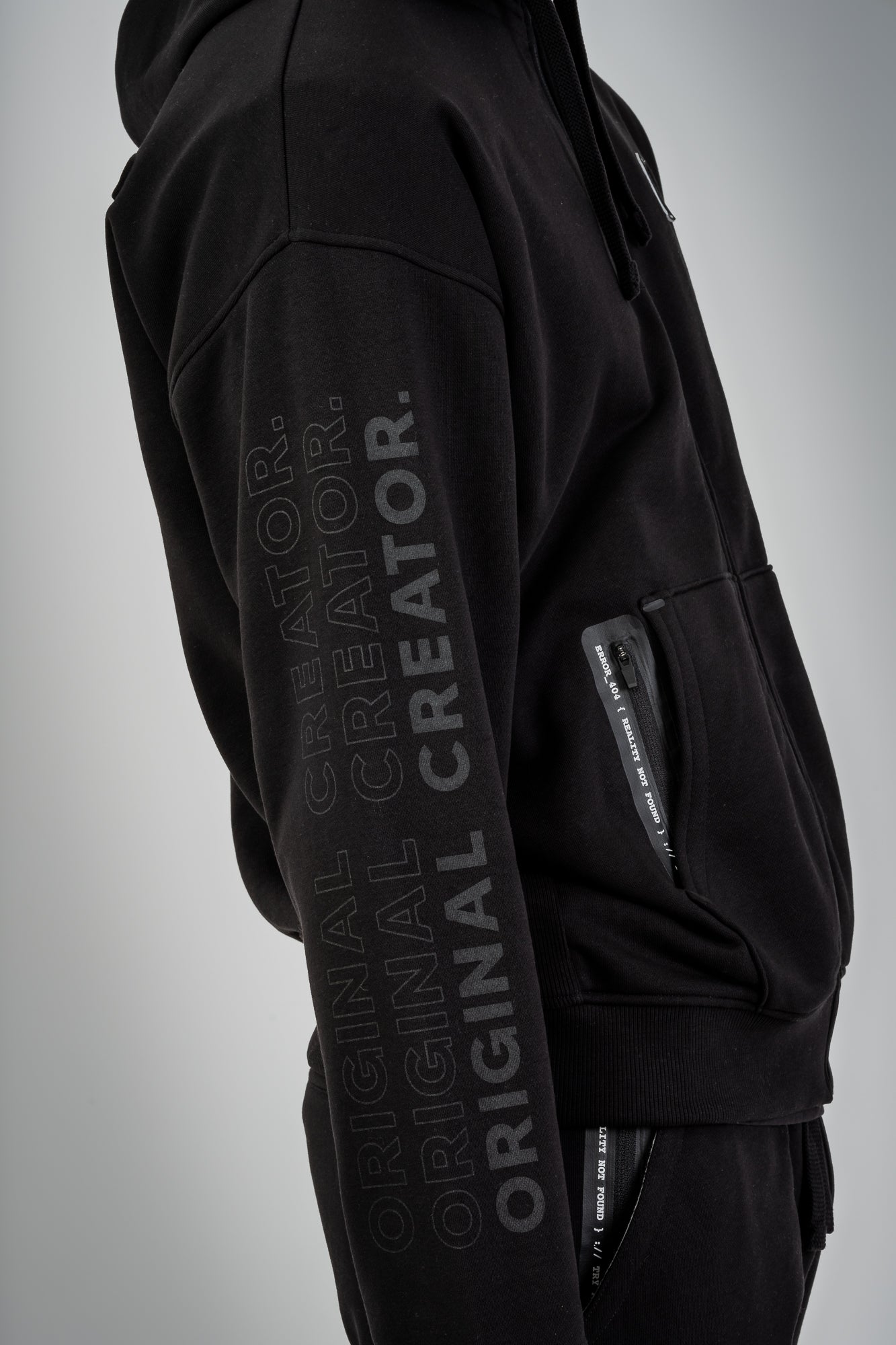 Error_404 Zip Hoodie - Jet Black