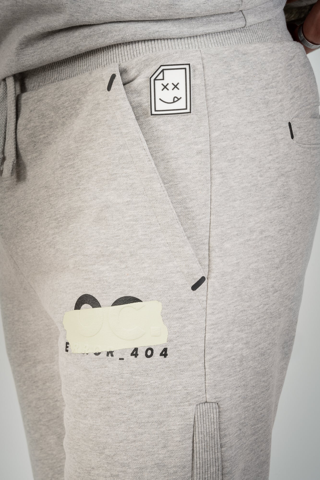 Error_404 Joggers - Granite Grey