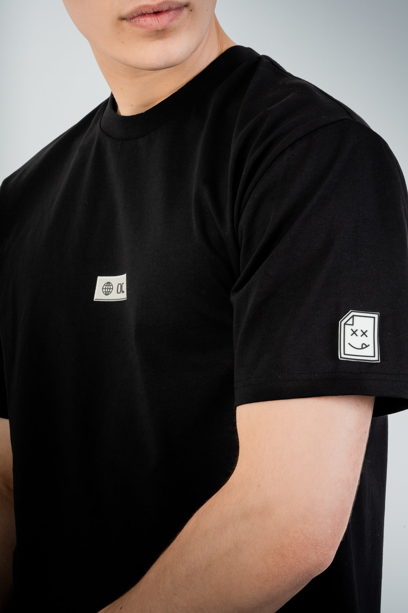 Glitch T-Shirt - Jet Black
