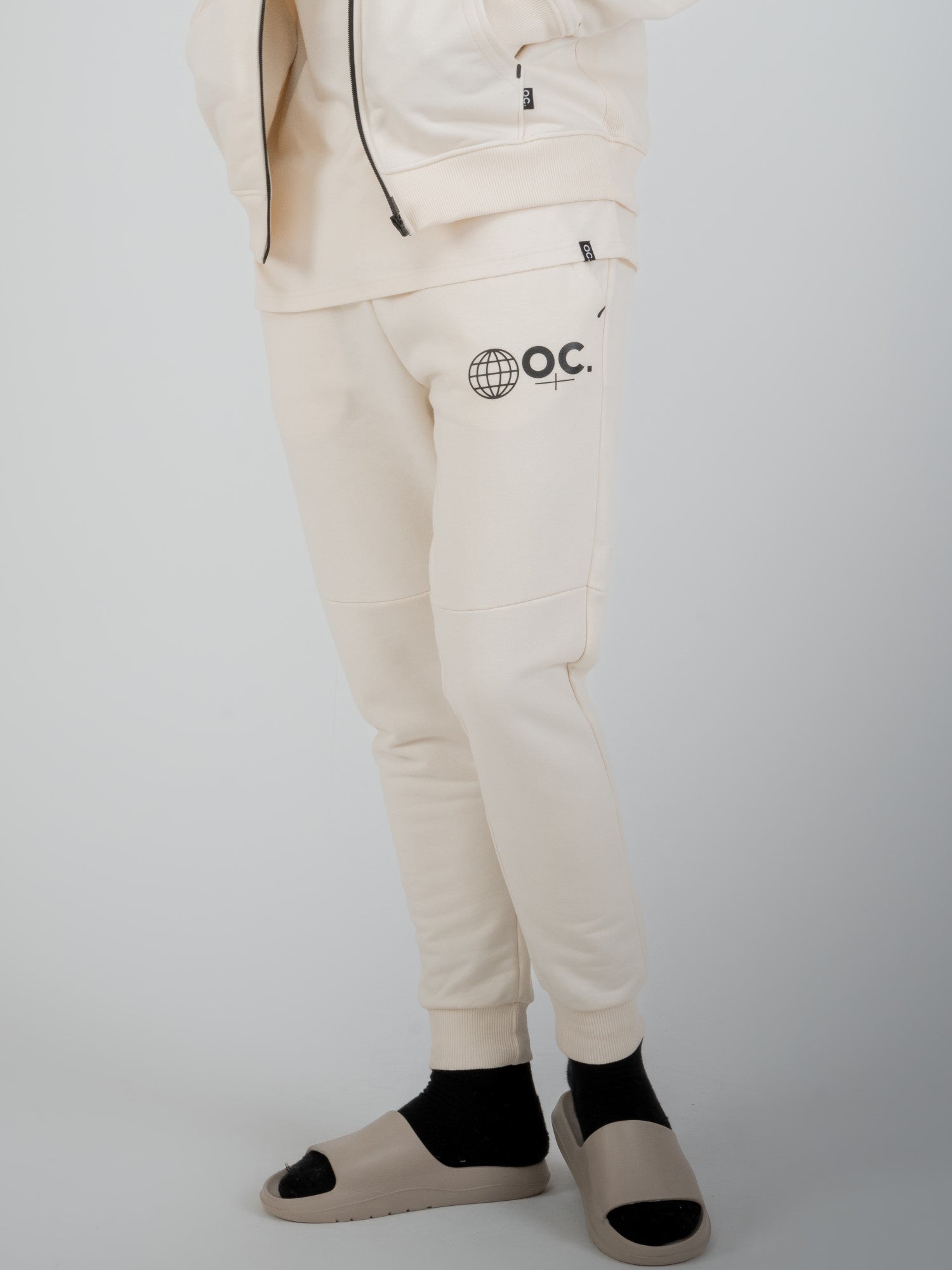 Globe Joggers - Off White