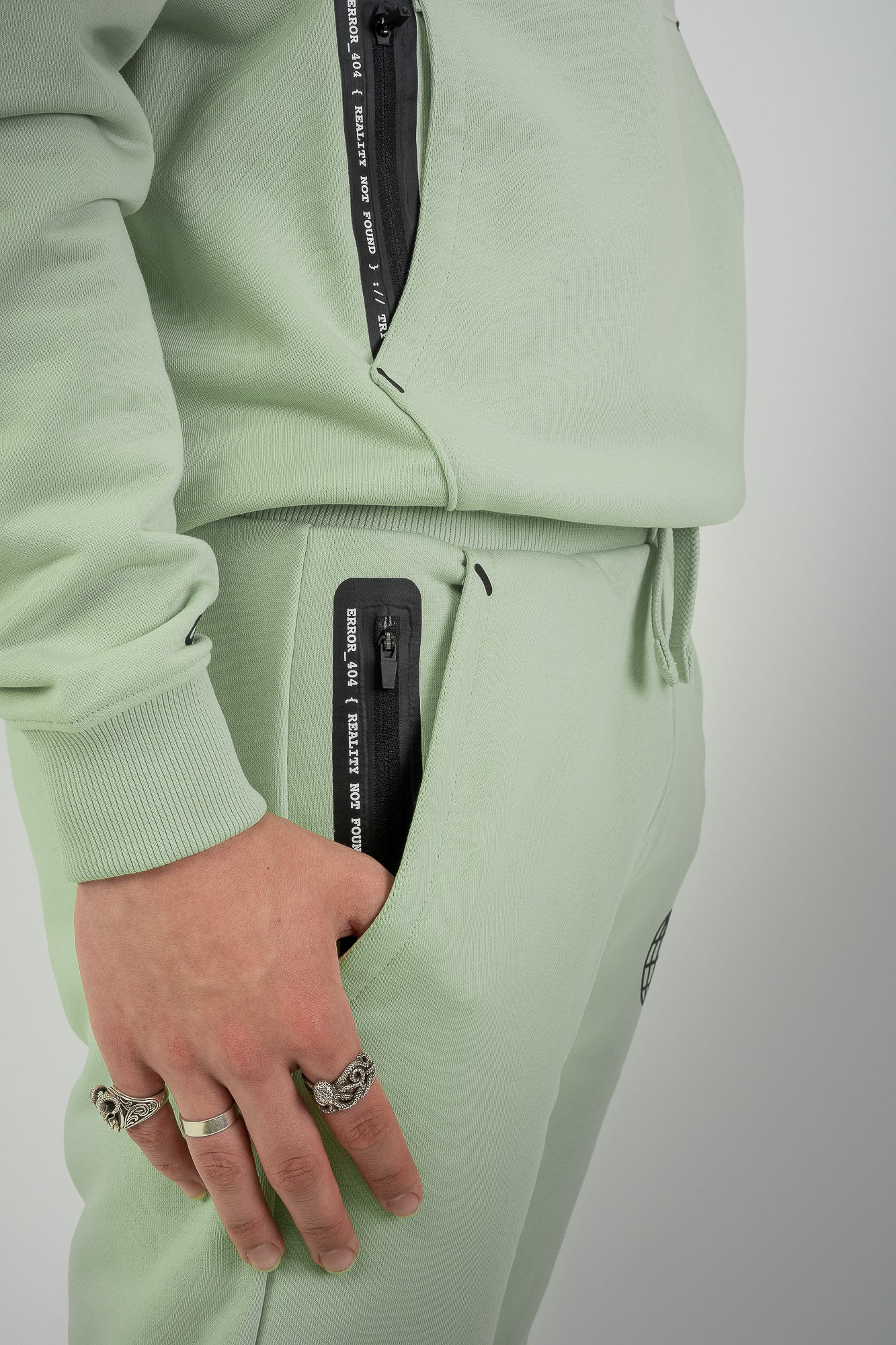Globe Joggers - Peppermint Green
