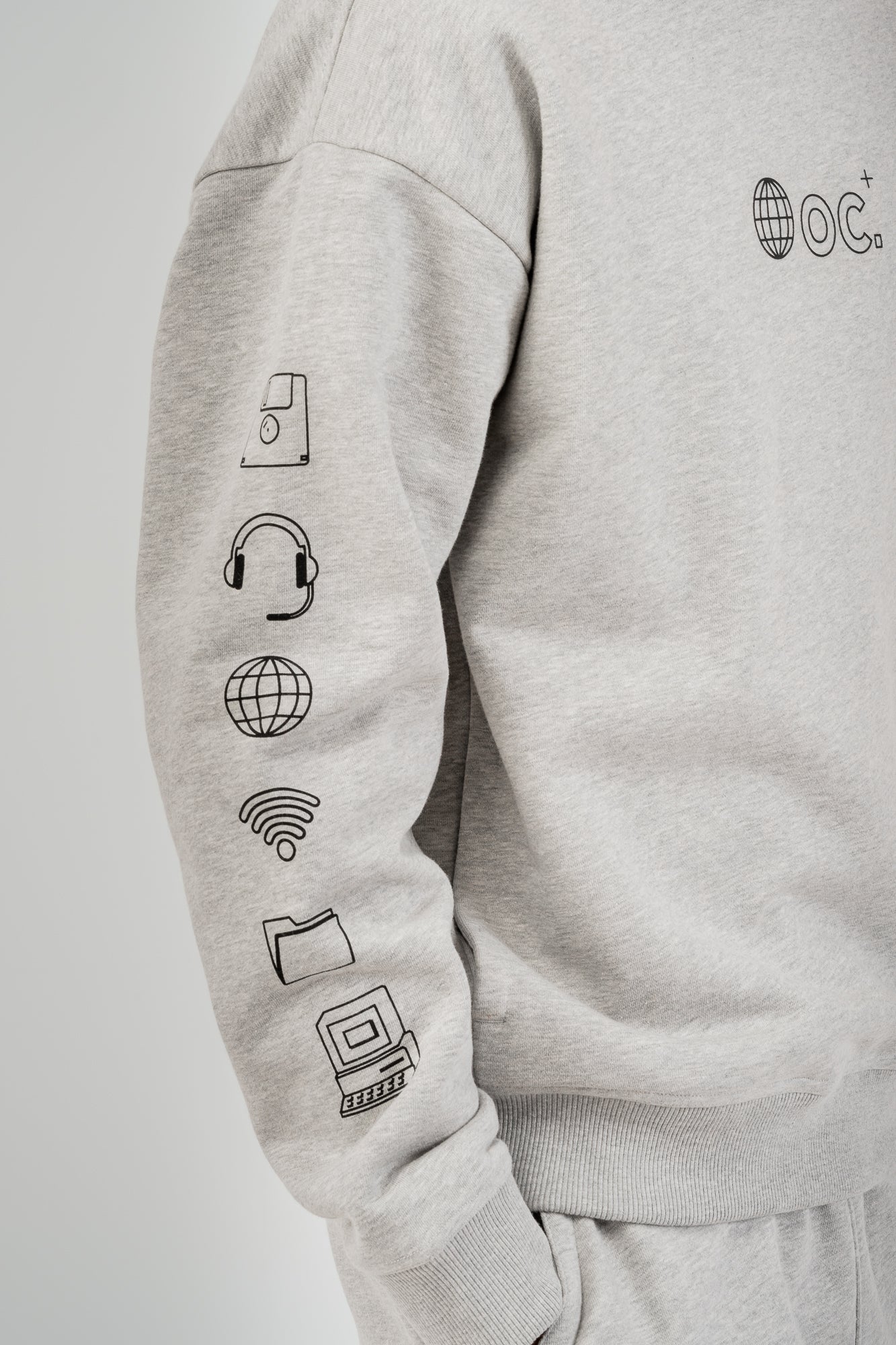 Globe Sweatshirt - Granite Grey