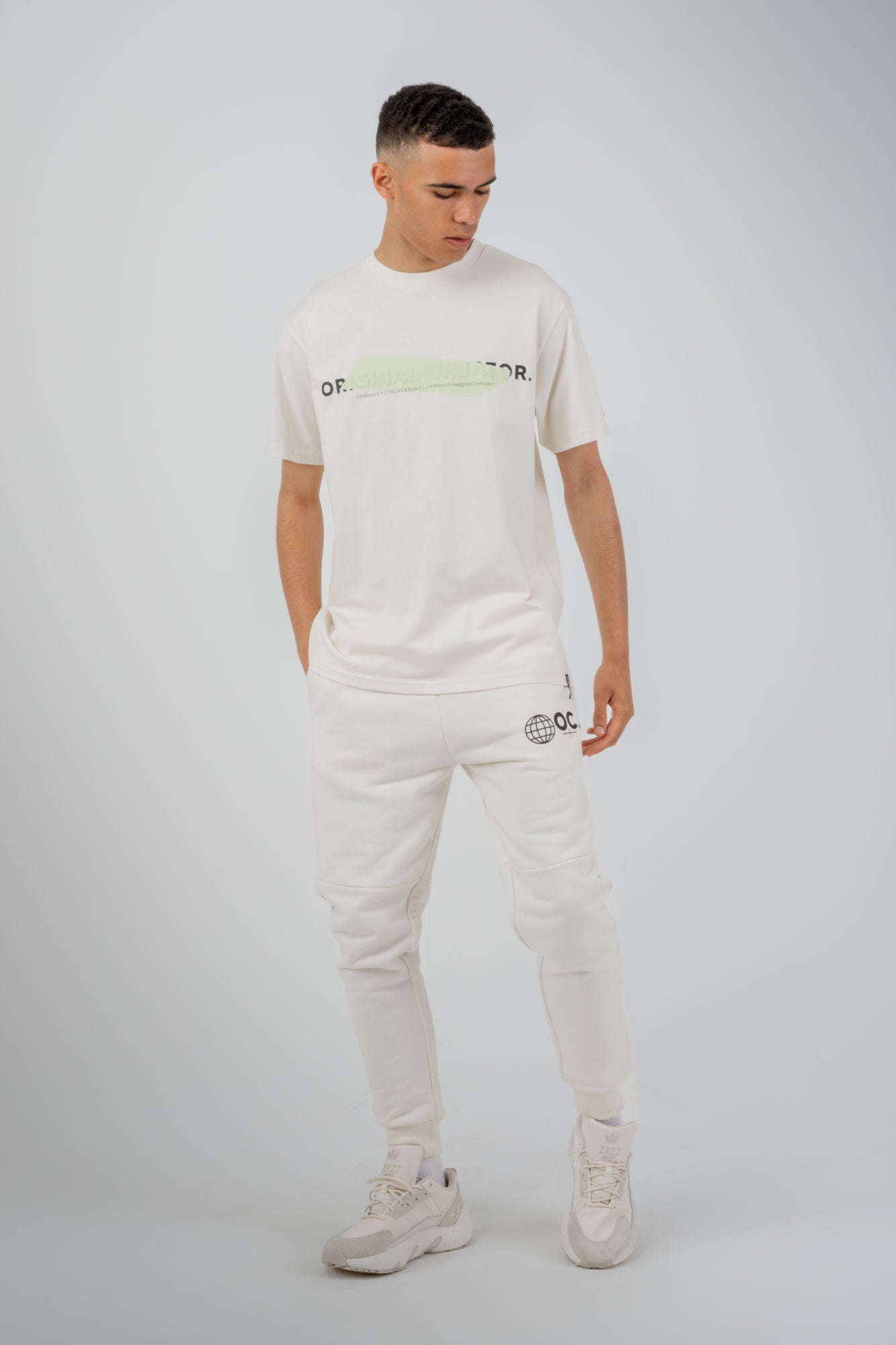Error_404 T-Shirt - Off White