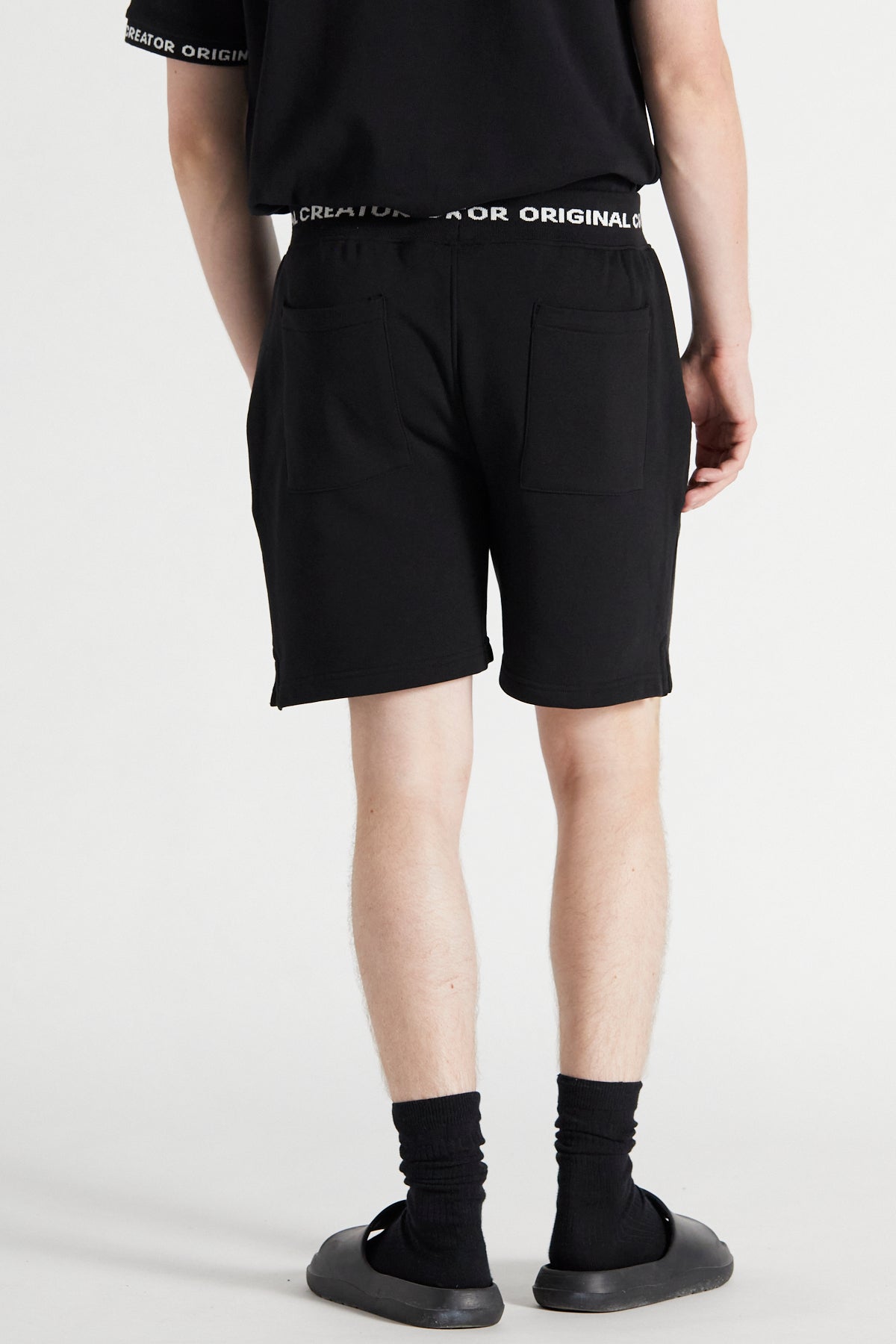 Essential Shorts - Jet Black
