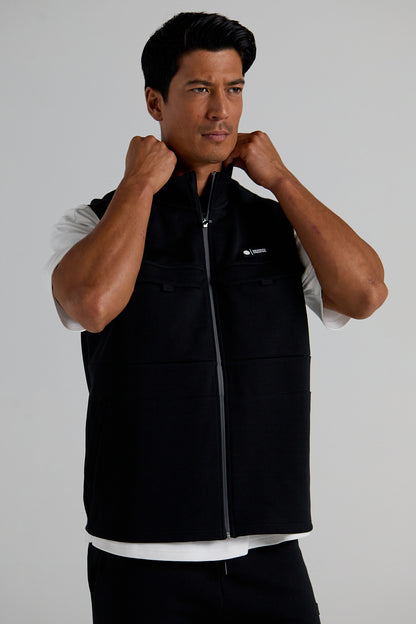 Essential Track Gilet - Jet Black