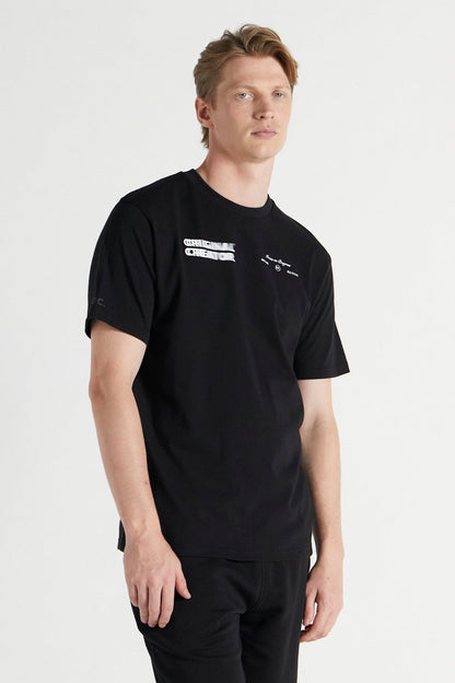 Progress T-shirt - Jet Black