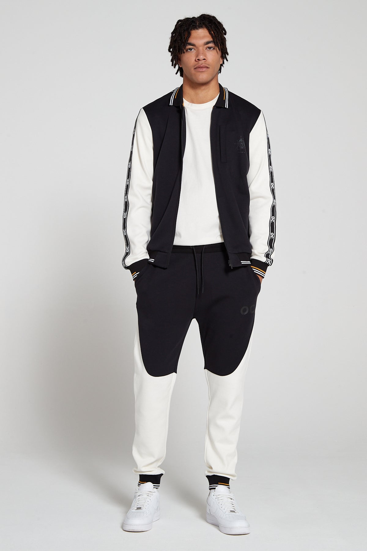 Track 2.0 Zip Jacket - Black and White