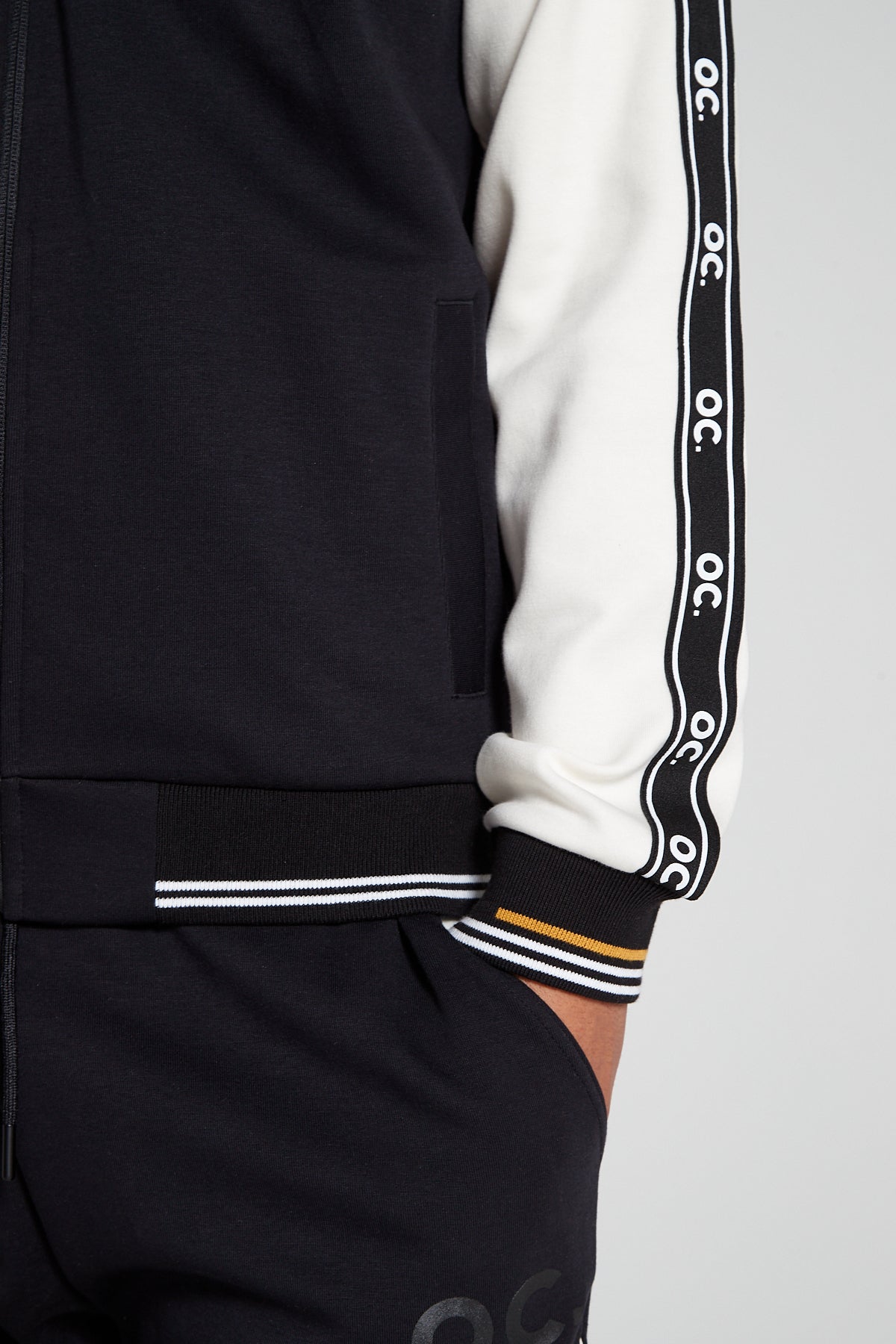 Track 2.0 Zip Jacket - Black and White