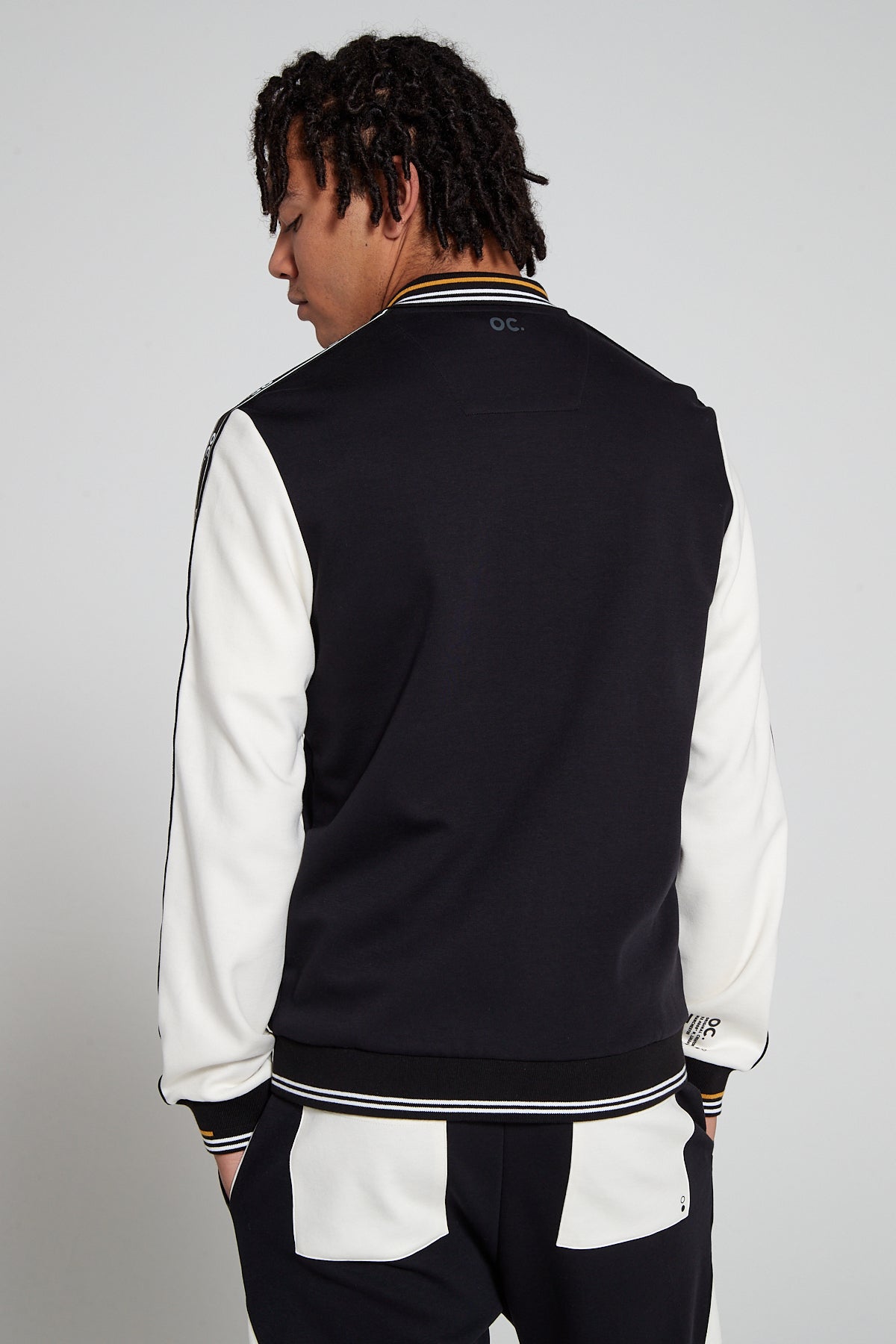 Track 2.0 Zip Jacket - Black and White