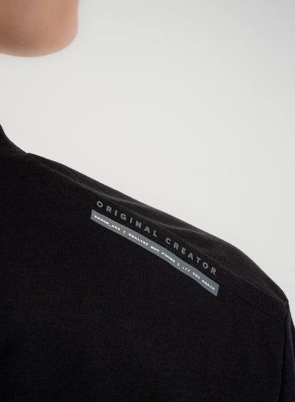Globe T-Shirt - Jet Black
