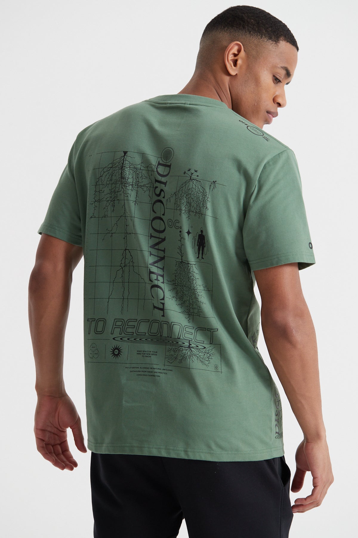 Disconnect to Reconnect T-shirt - Jungle Green