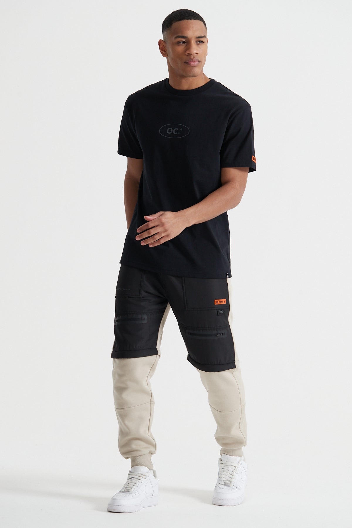 Off The Grid T-shirt - Jet Black