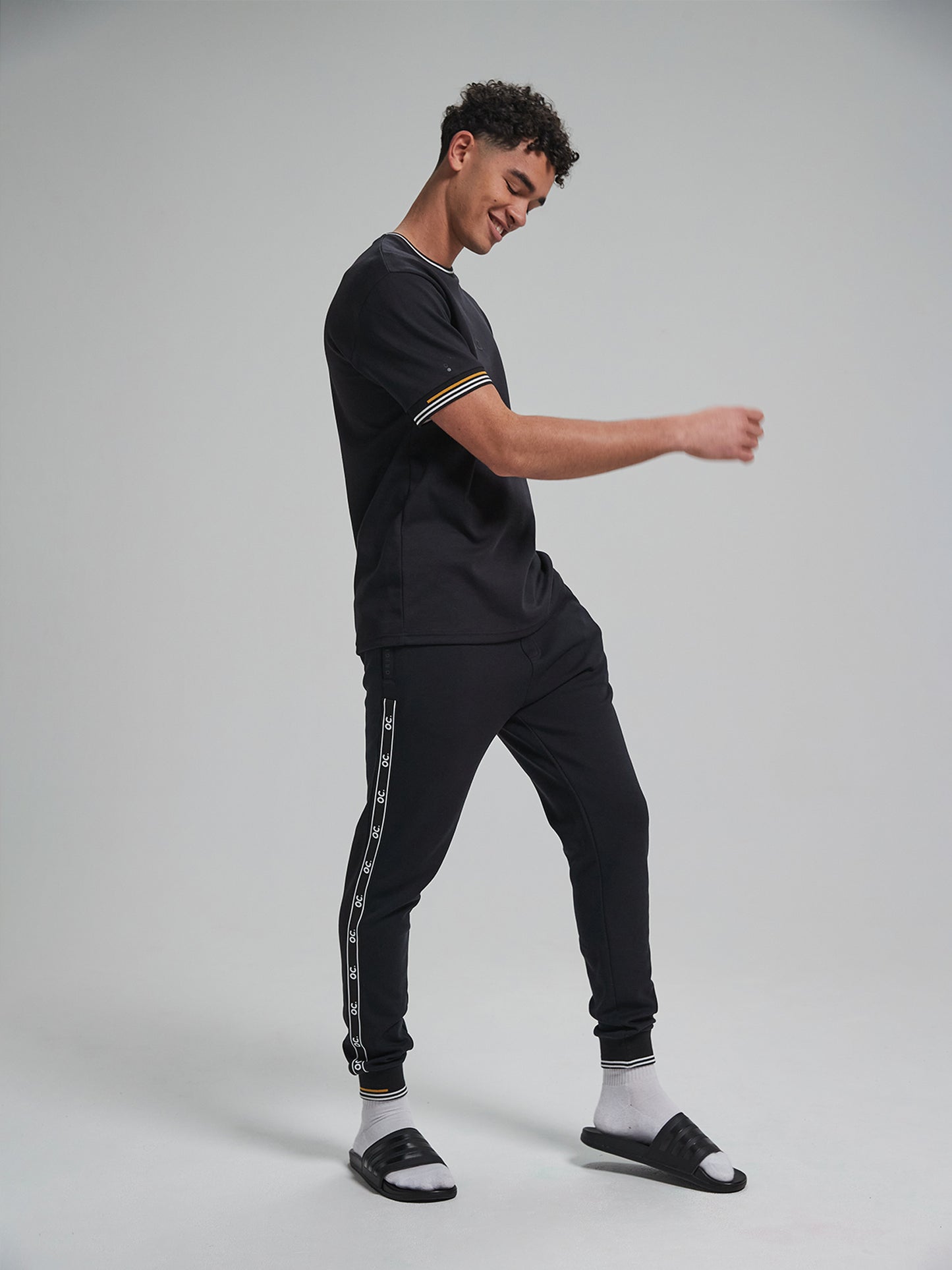 Track Crew T-Shirt - Jet Black