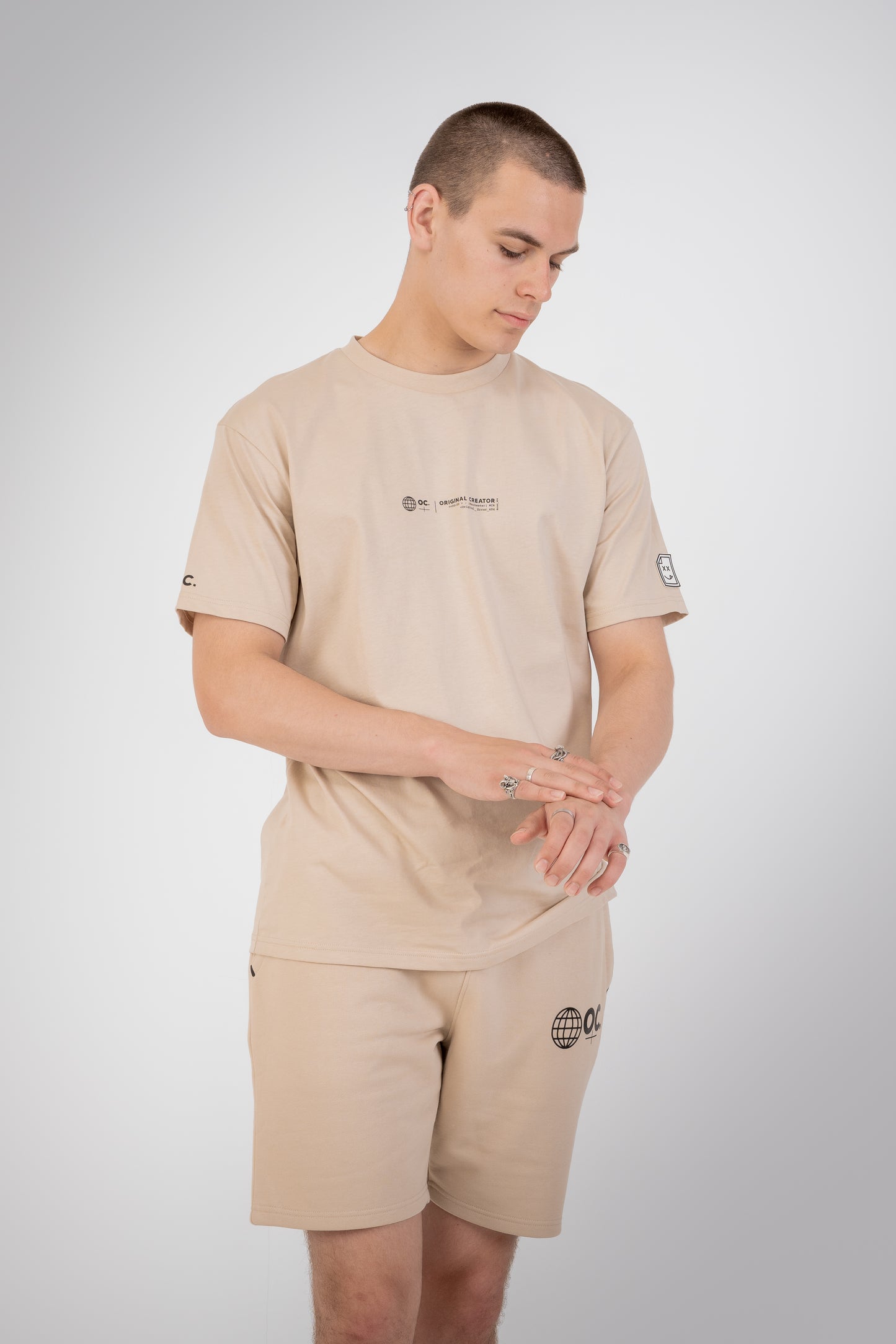 Globe T-Shirt - Sand Stone